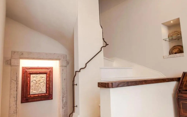 MarcheAmore - Stanze della Contessa, Luxury Flat with private courtyard