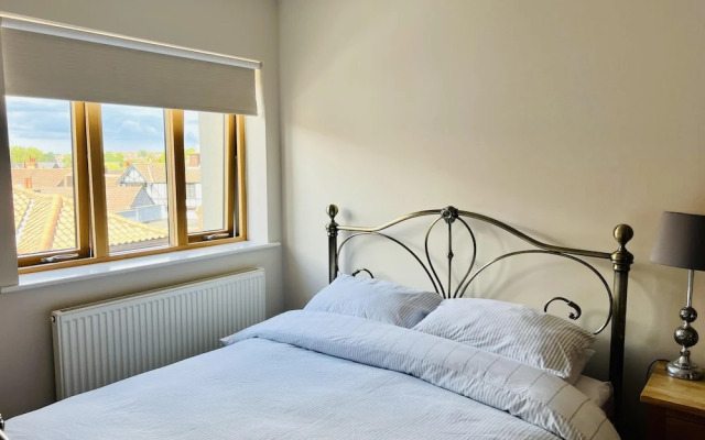 Cozy City Escape in Norwich