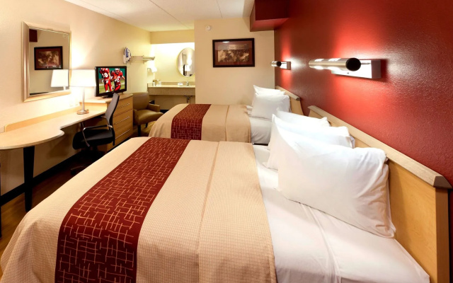 Red Roof Inn Canton