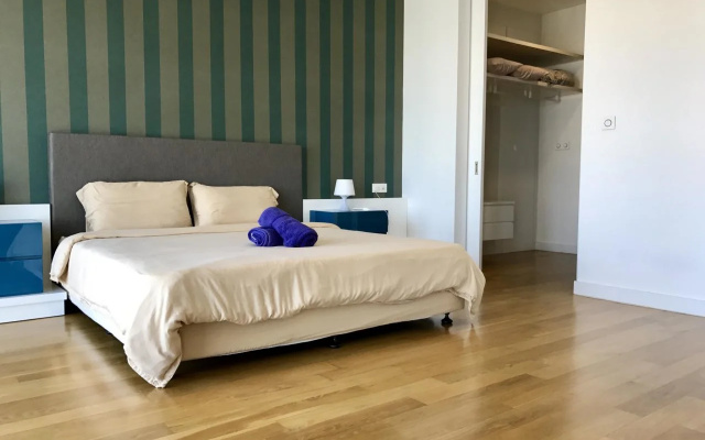 The Platinum Suites by Emily in Town