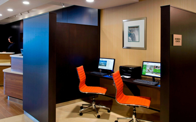 Courtyard by Marriott Niagara Falls