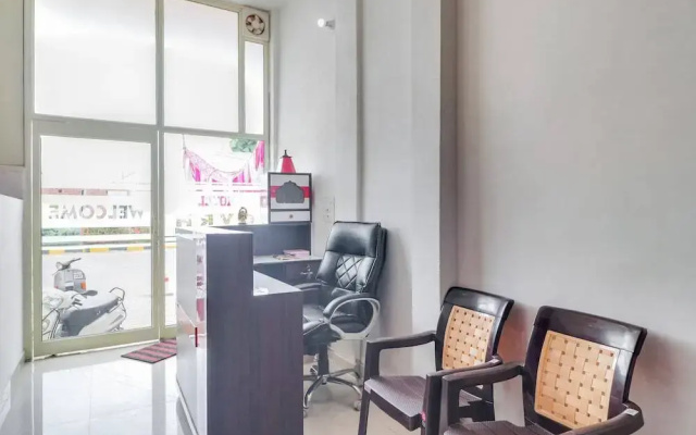Hotel Gvrh by OYO Rooms