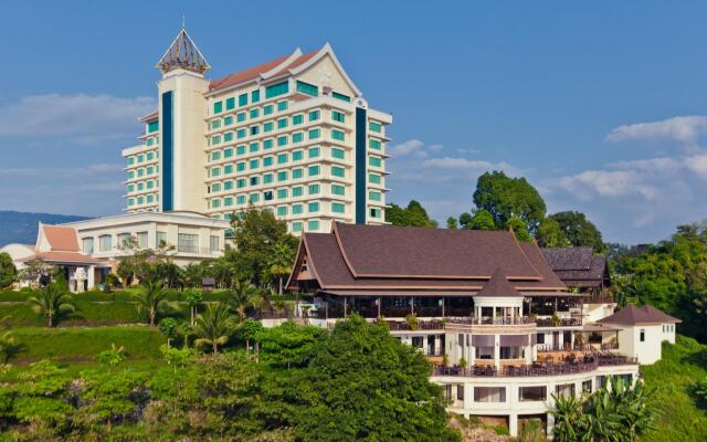 Champasak Grand Hotel вид на фасад
