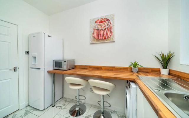 Cleppie Apartment