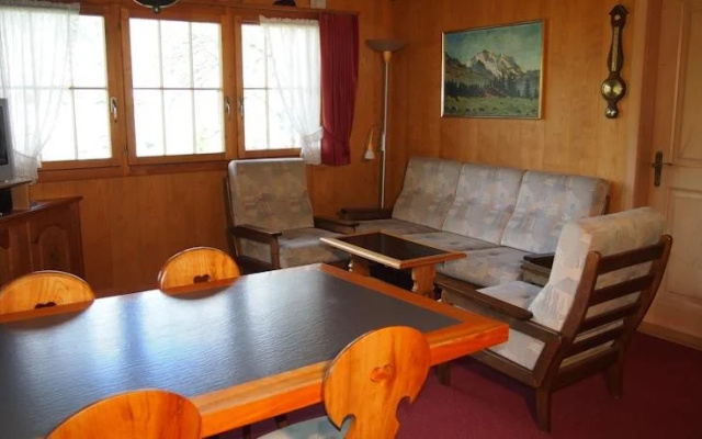 Chalet Iris