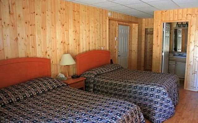Harbourside Lodge