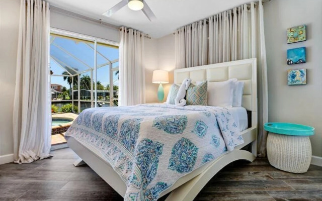 Bimini Breeze - True Waterside Living