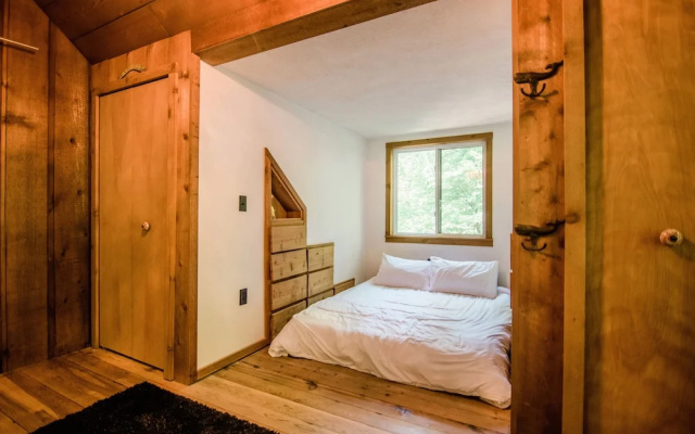 Northern Nights Chalet Wanderlust Abodes
