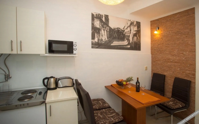 Apartments Zdravko