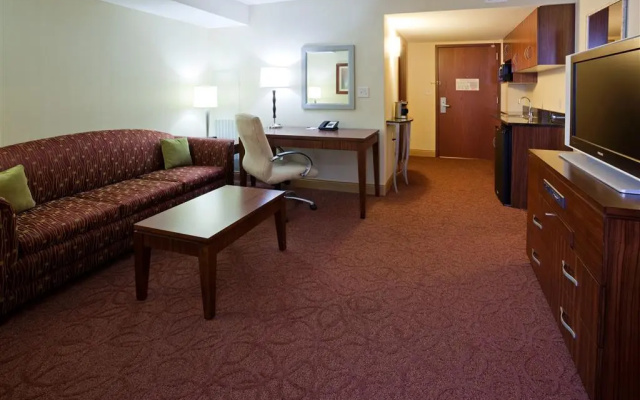 Crowne Plaza Hotel Milwaukee West