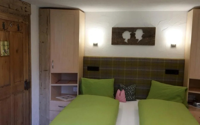 Sennhof Apartments