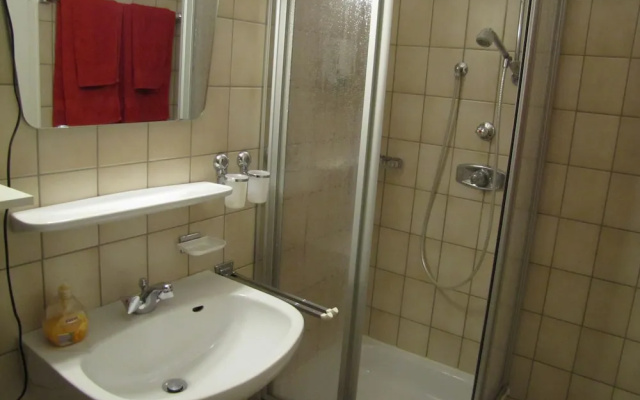 Hotel Pension zur Rose