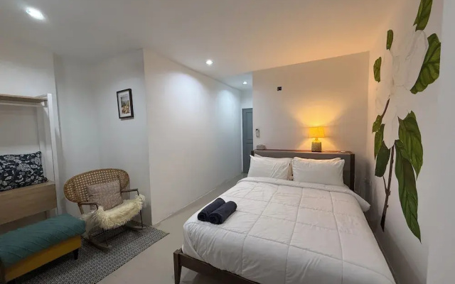 Five Loaves Beds Patong
