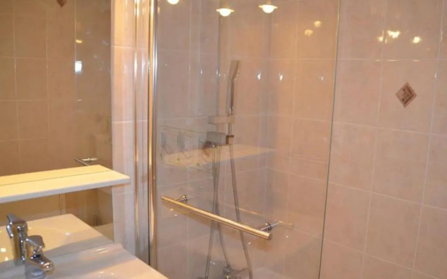 Appartement Les Menuires, 1 pièce, 3 personnes - FR-1-452-281