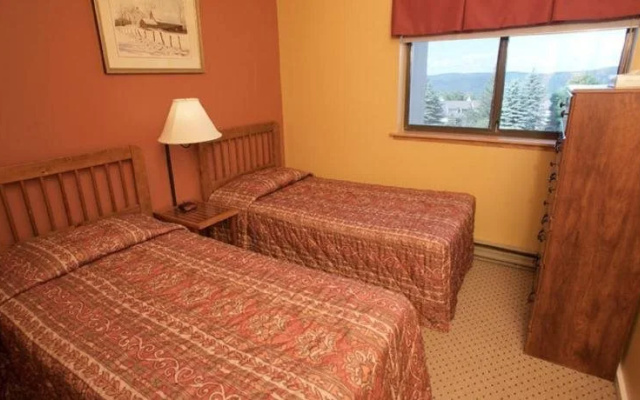 Pinnacle Condominiums