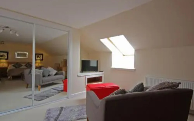 Fairway Apartment