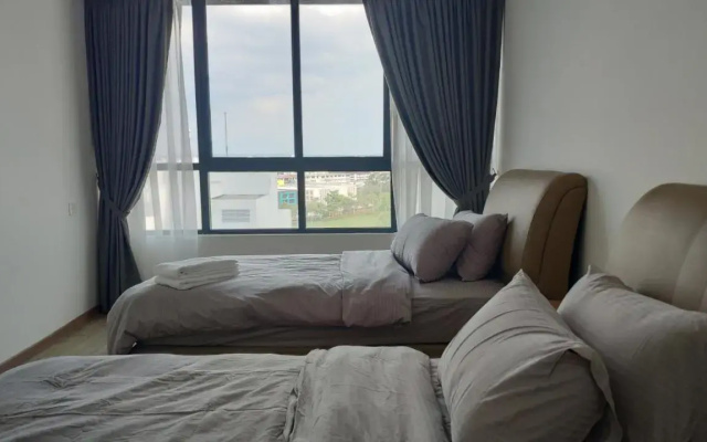 Waterfront (E) 3BR+3Bath+8 Persons+ Wifi+Parking