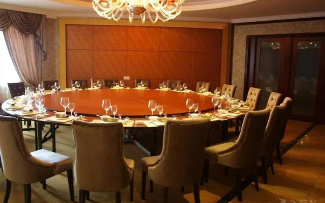 Xi Feng Hotel