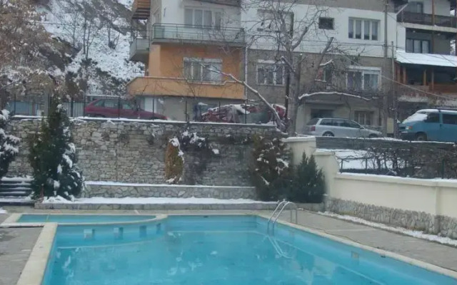 Hotel Detelina