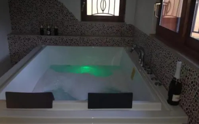 Relax in suite