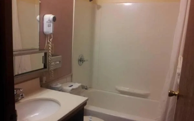 Budget Inn Ontario