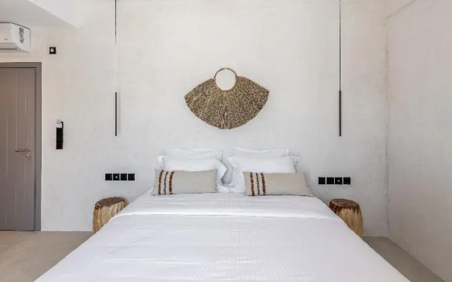 Nove Milos Luxury by Estia