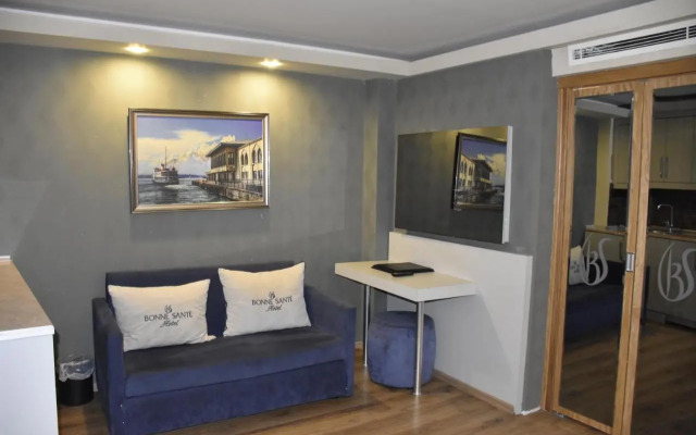 Bonne Sante Hotel