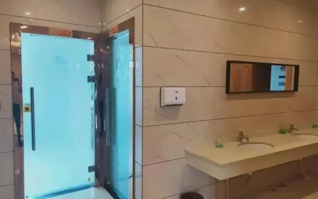 GreenTree Inn Nanshan Park Express Hotel