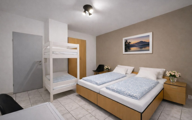 AR Frankfurt Airport Terminal Hotel