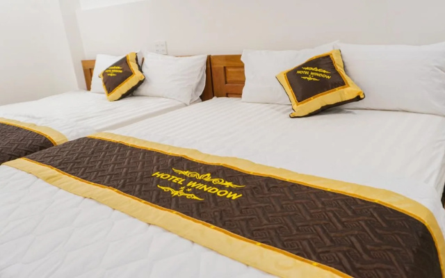 Window Hotel
