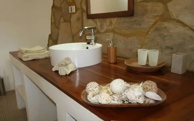The Tides Lodge