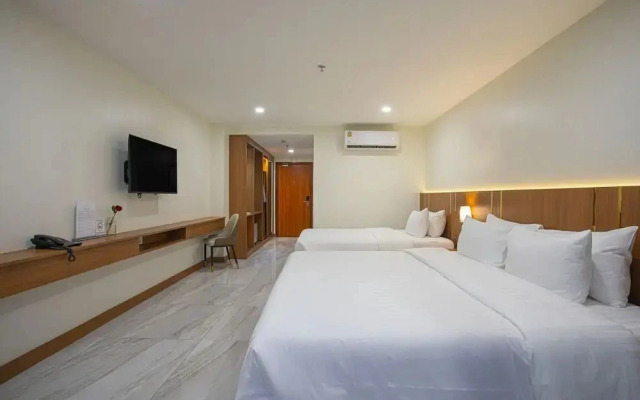 Nalada Hotel