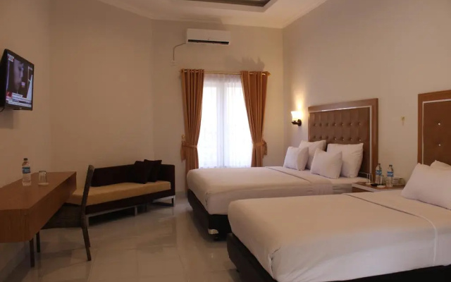 Pesona Bay Sea View Hotel