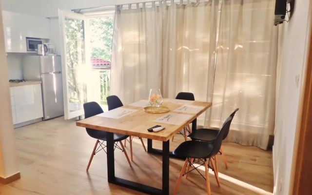 Apartments Danijel-in the Centre of Starigrad