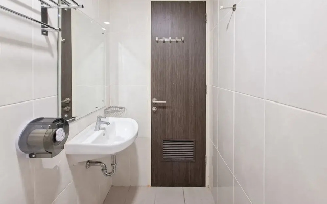 2Br Near Cisauk Station At Serpong Garden Apartment