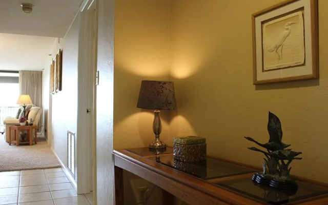 Bay Harbor Club 5A - 2 Br Condo