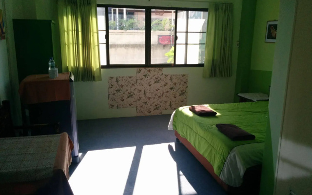 Sucasa Guesthouse