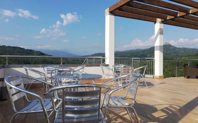 Statera Hotel Village