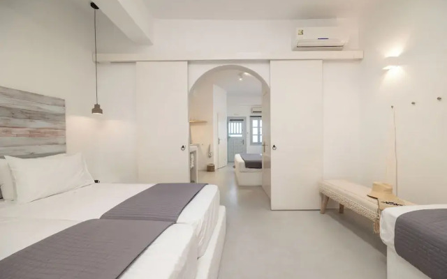 Flisvos Beach Apartments