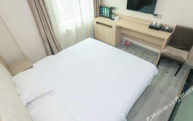 Yaxuan Hotel