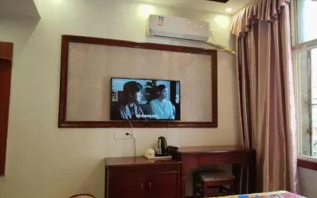 Baixing Hotel (chenzhoushi First people's Hospital Yuhou Street