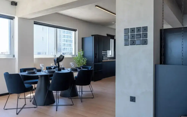 The Penthouse - 3BR Seaview in Larnaca