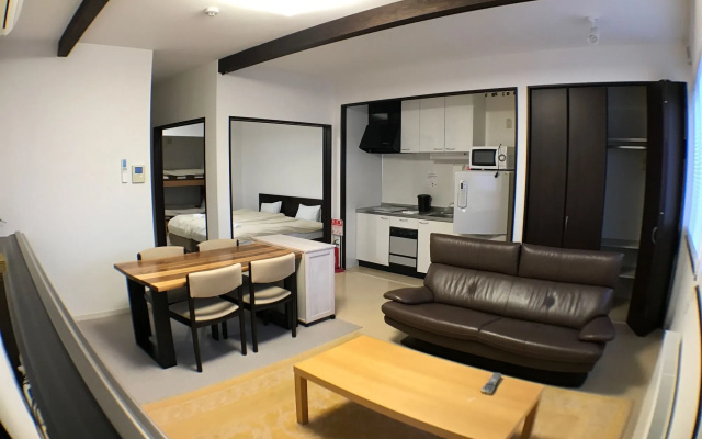 Tsuru Apartments