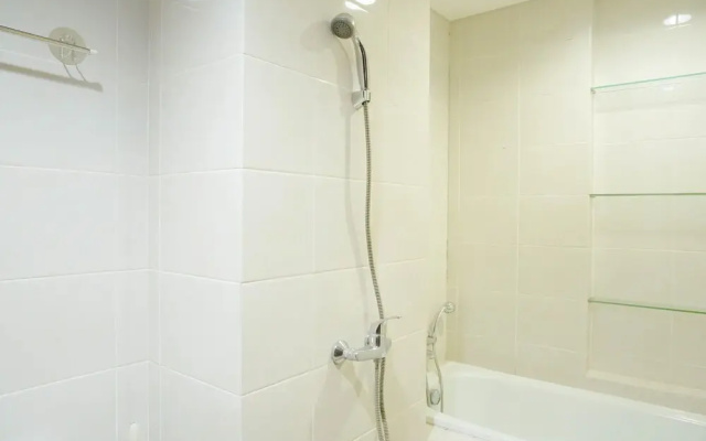 Beautiful and Luxury 2BR Apartment at St. Moritz