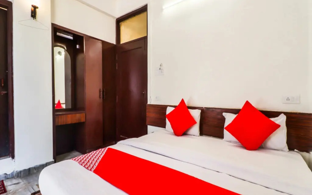 FabHotel Ashoka Inn