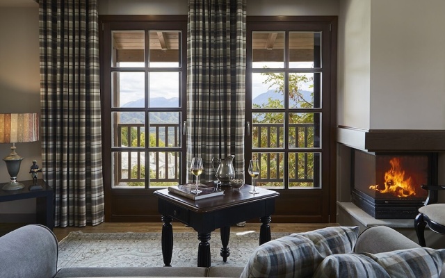 MounTrace Suites & Spa