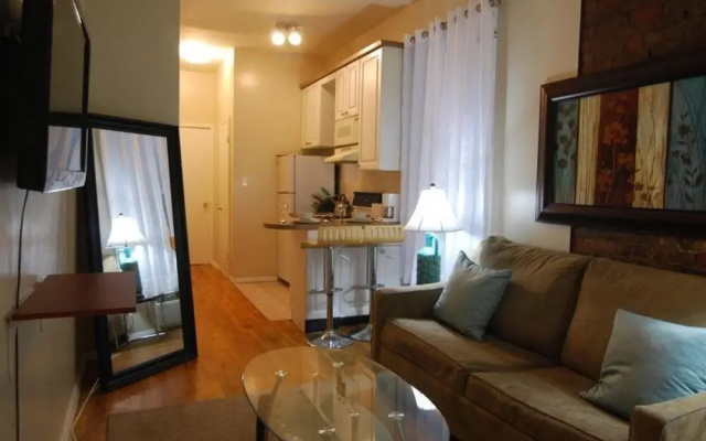 Beautiful 1 Bedroom Monthly Apartment