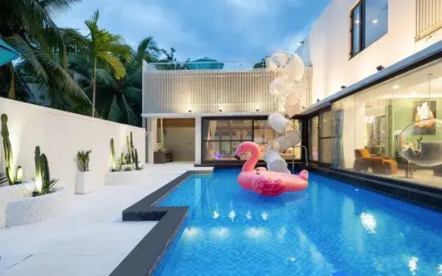 Sanya Yuehai Xiangshu Villa (Serenity Coast Intercontinental Road)