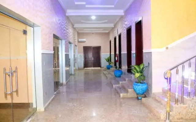 Vertex- View Hotel and Suites