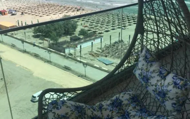 Velvet 64 apartament pe plaja